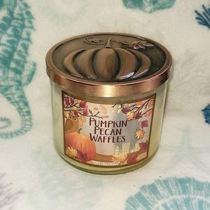 VHTF Pumpkin Pecan Waffle Candle